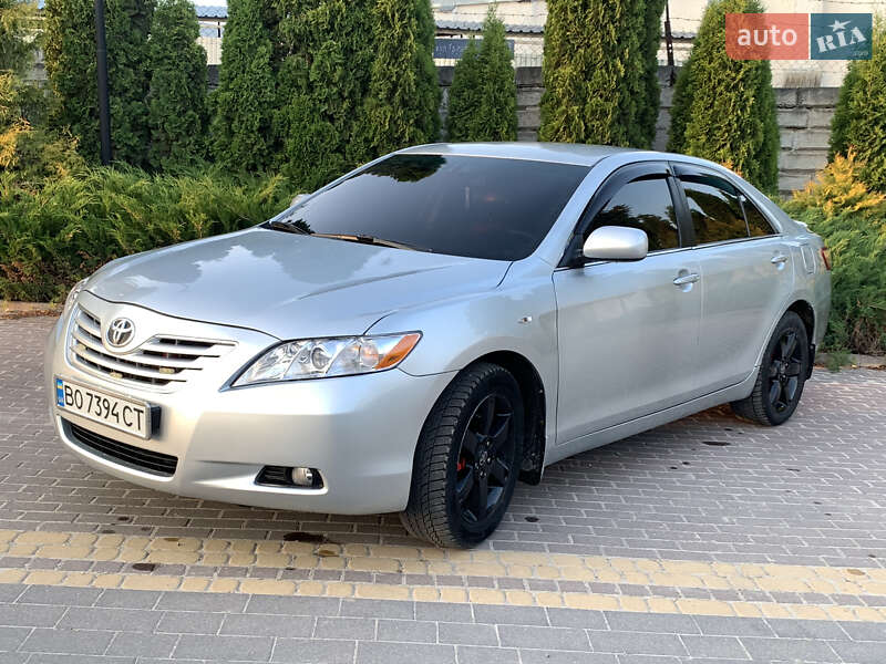 Седан Toyota Camry 2006 в Збаражі