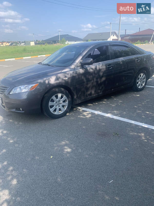 Седан Toyota Camry 2007 в Києві