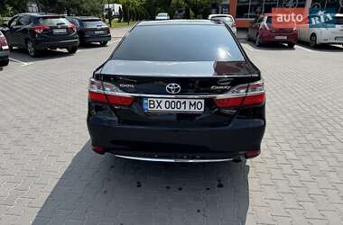 Седан Toyota Camry 2017 в 
