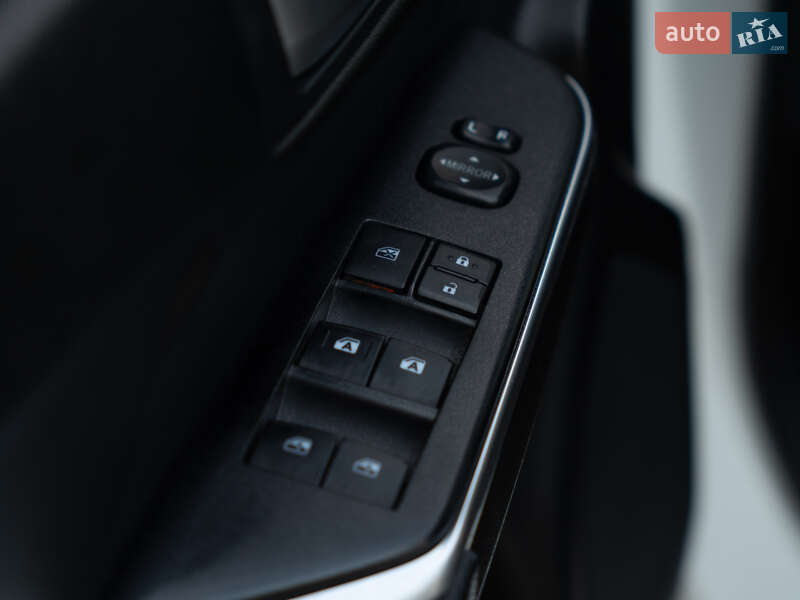 Седан Toyota Camry 2015 в Кременчуці