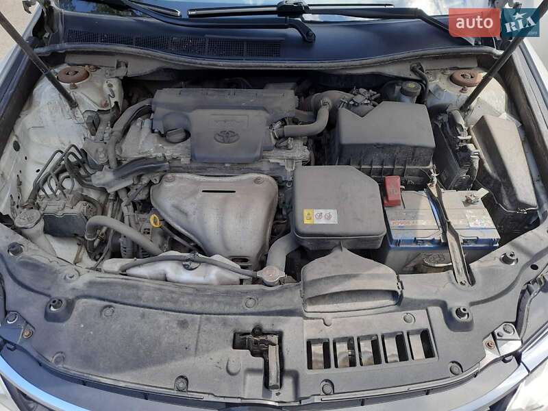 Седан Toyota Camry 2017 в Києві