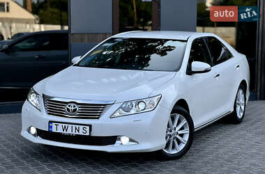 Седан Toyota Camry 2014 в Одессе