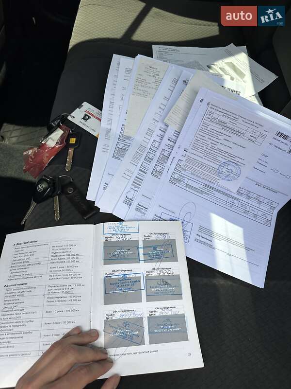 Седан Toyota Camry 2008 в Харкові