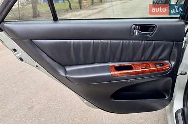 Седан Toyota Camry 2006 в 