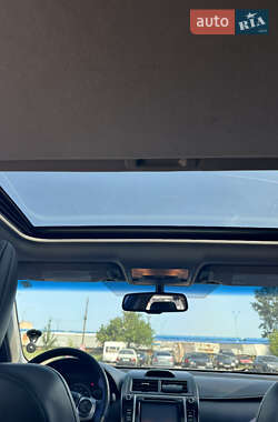 Седан Toyota Camry 2012 в 