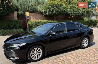 Седан Toyota Camry 2022 в Києві