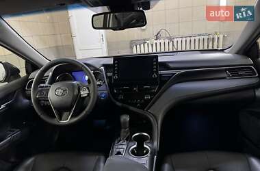 Седан Toyota Camry 2022 в 