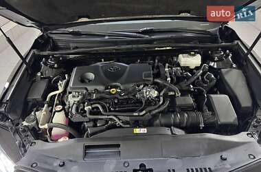 Седан Toyota Camry 2022 в 