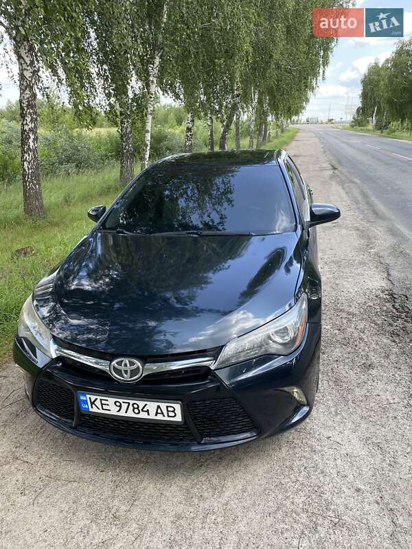 Седан Toyota Camry 2015 в Василькове