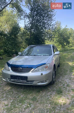 Седан Toyota Camry 2003 в Чорткове