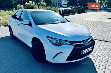 Седан Toyota Camry 2014 в Тернополе