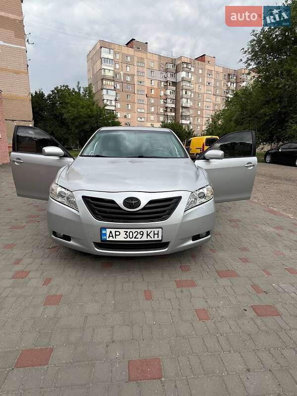 Седан Toyota Camry 2006 в Запоріжжі