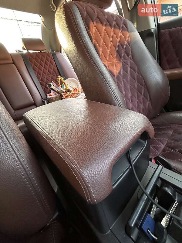 Седан Toyota Camry 2015 в Харькове