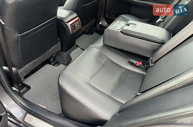 Седан Toyota Camry 2014 в 