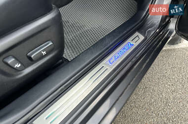 Седан Toyota Camry 2014 в 