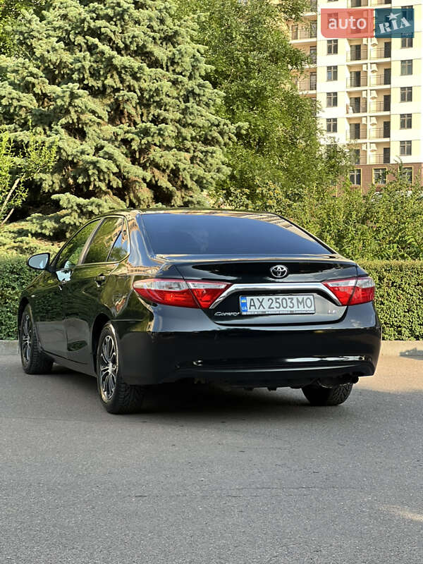 Седан Toyota Camry 2015 в Одесі