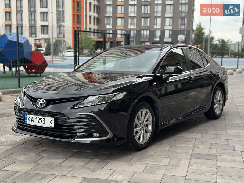 Toyota Camry 2022