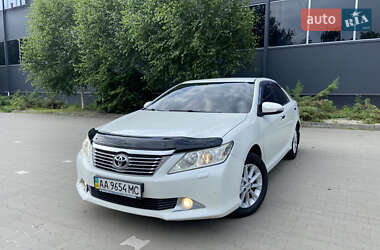 Седан Toyota Camry 2012 в Белой Церкви