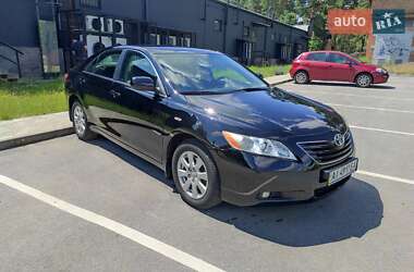 Седан Toyota Camry 2008 в Чернигове
