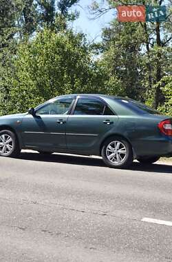 Седан Toyota Camry 2002 в Кременчуге