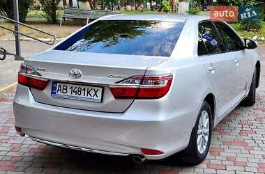Седан Toyota Camry 2017 в 