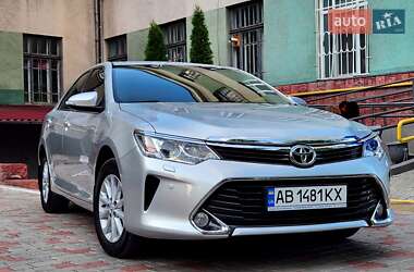 Седан Toyota Camry 2017 в 