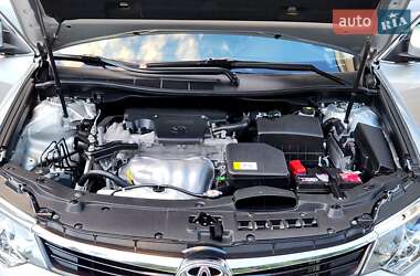 Седан Toyota Camry 2017 в 