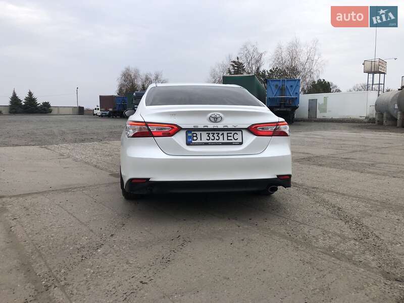 Седан Toyota Camry 2020 в Решетилівці