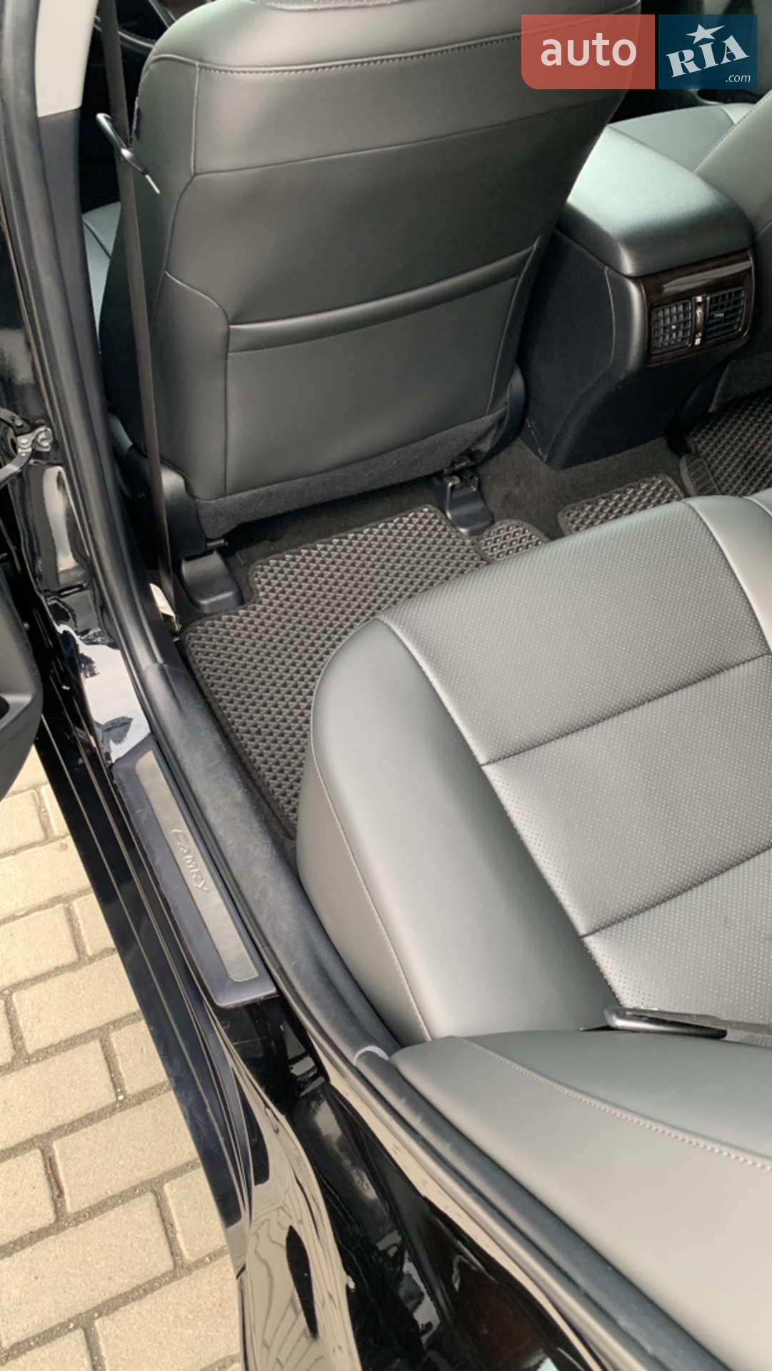 2016 Toyota Camry - мініатюра 33