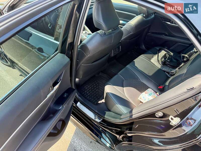 Седан Toyota Camry 2018 в Одессе фото 18 Седан Toyota Camry 2018 в Одессе