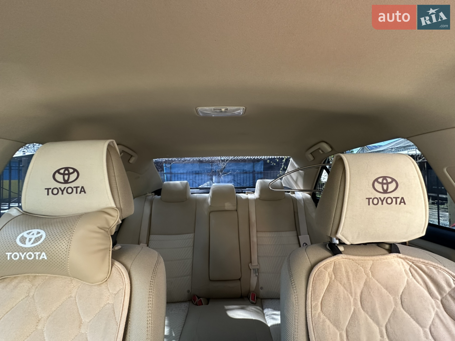2016 Toyota Camry - мініатюра 24