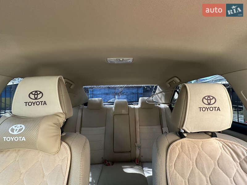 Седан Toyota Camry 2016 в Одесі