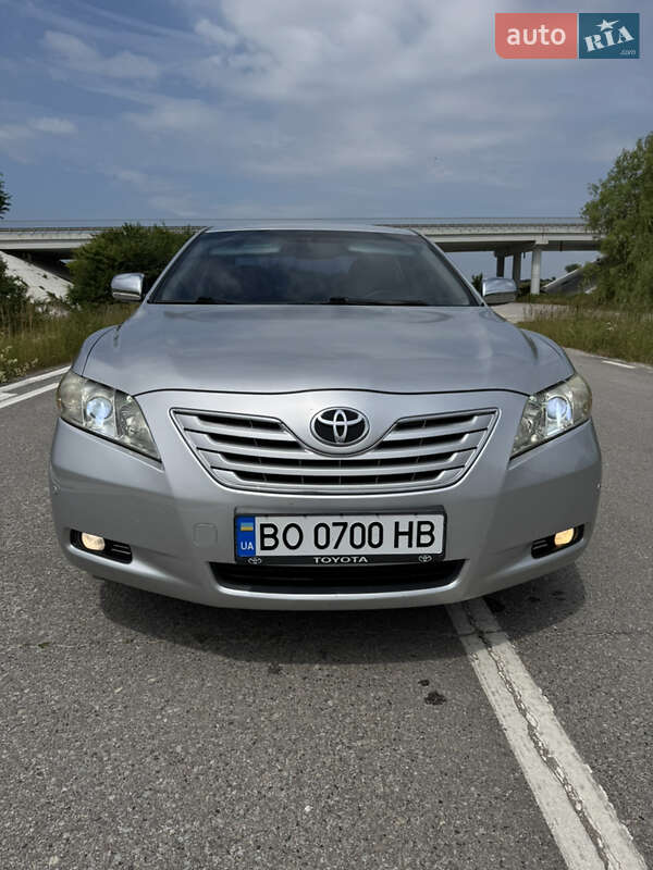 Седан Toyota Camry 2008 в Теребовлі