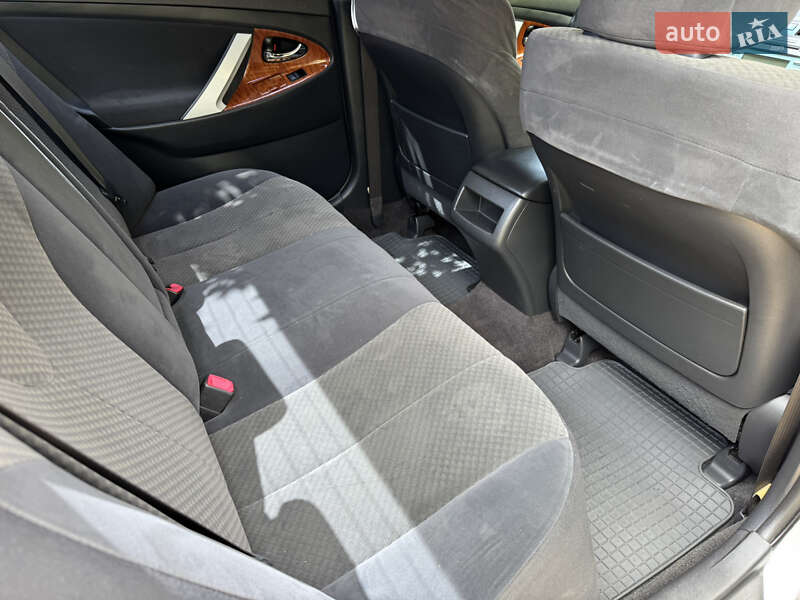 Седан Toyota Camry 2008 в Теребовлі