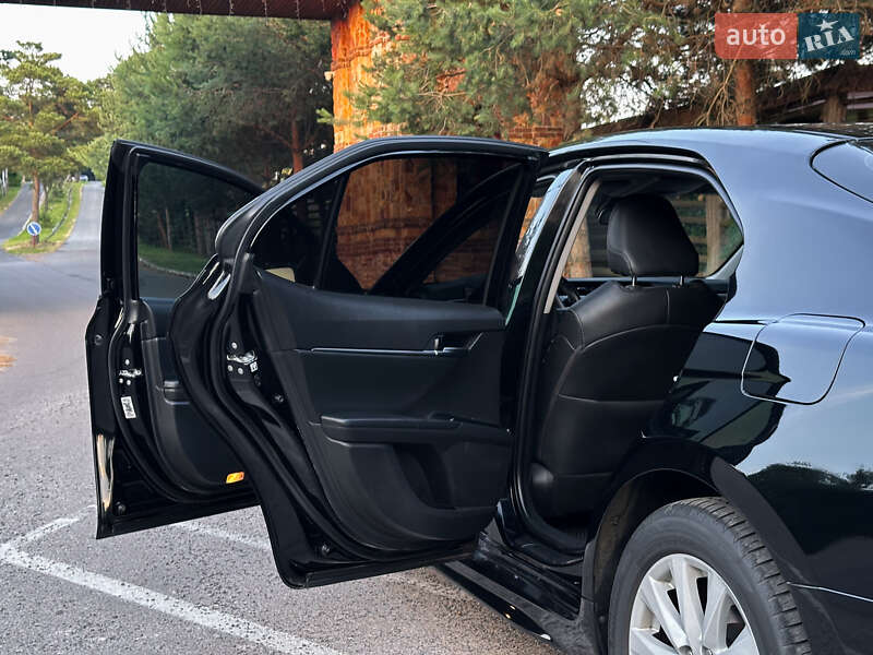 Седан Toyota Camry 2018 в Ужгороді фото 15 Седан Toyota Camry 2018 в Ужгороді