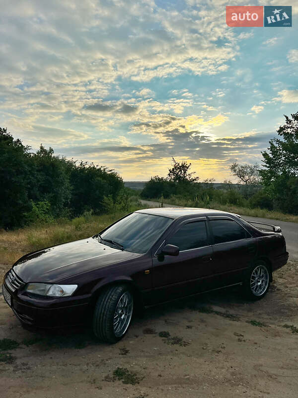 Toyota Camry 1996