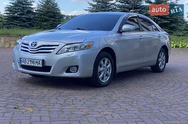 Седан Toyota Camry 2011 в Вінниці