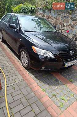 Седан Toyota Camry 2006 в Житомире