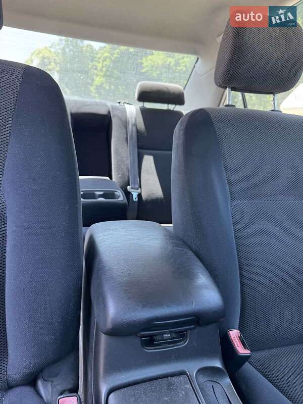 Седан Toyota Camry 2003 в Харкові