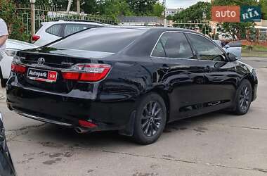 Седан Toyota Camry 2017 в 