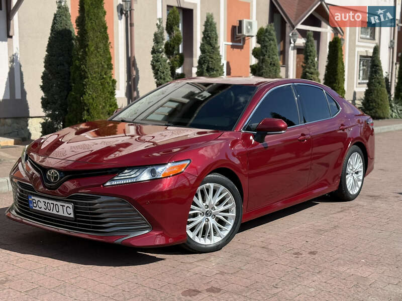 Toyota Camry 2018