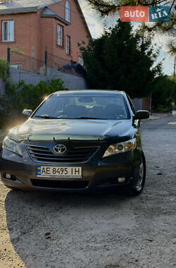 Седан Toyota Camry 2007 в Кривому Розі