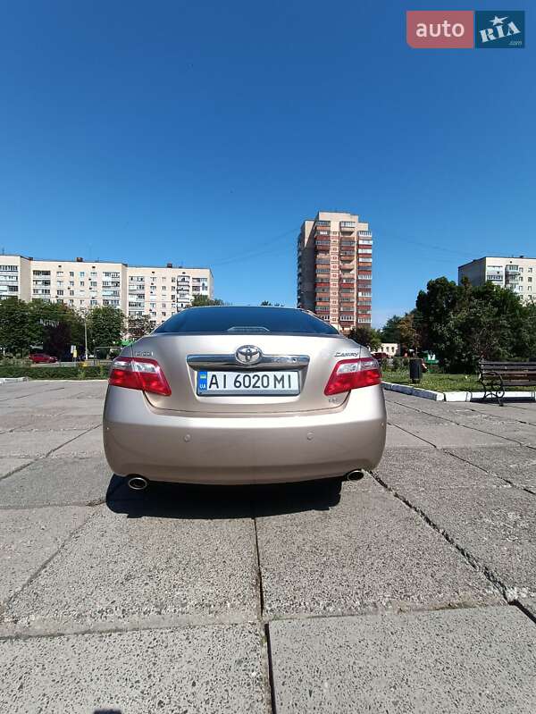 Седан Toyota Camry 2007 в Броварах