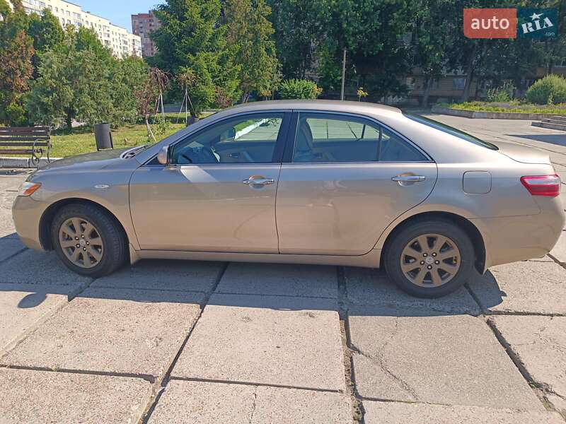 Седан Toyota Camry 2007 в Броварах