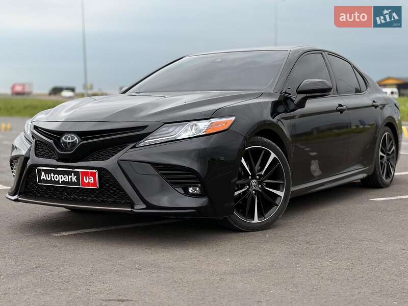Toyota Camry 2020