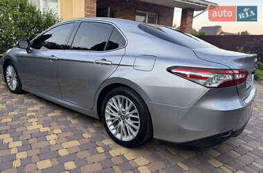 Седан Toyota Camry 2018 в 
