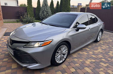 Седан Toyota Camry 2018 в 