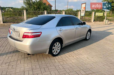 Седан Toyota Camry 2008 в Сторожинце