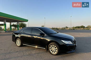Седан Toyota Camry 2012 в Николаеве