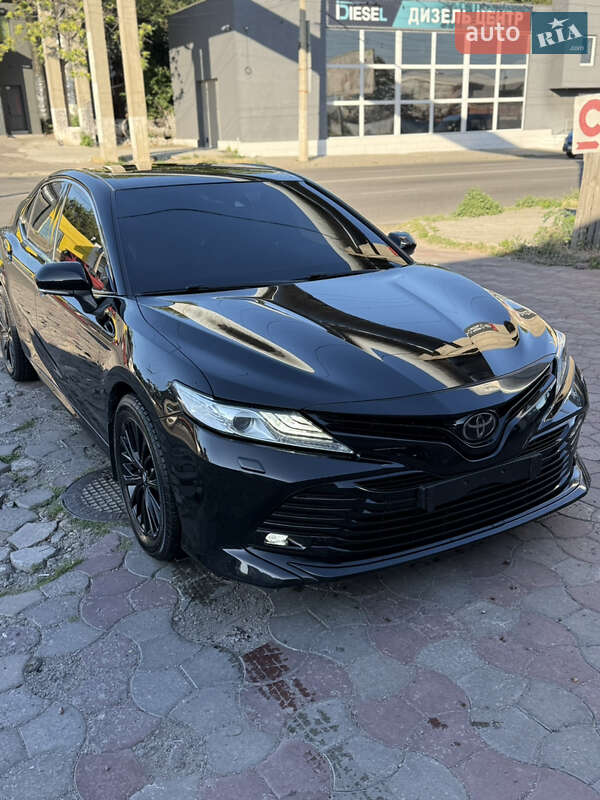 Toyota Camry 2018